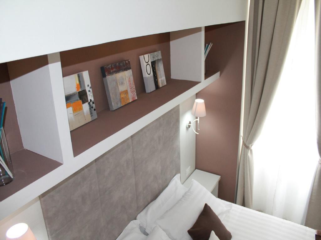 Elenoire & Guest house